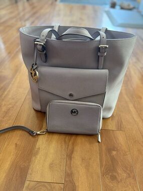 Michael Kors Taupe Saffiano Tote with Matching Wallet
